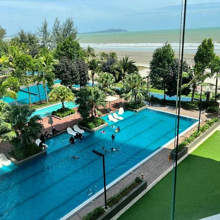 Timurbay Seafront Seaview & Poolview Suite With Wi-Fi 关丹 外观 照片